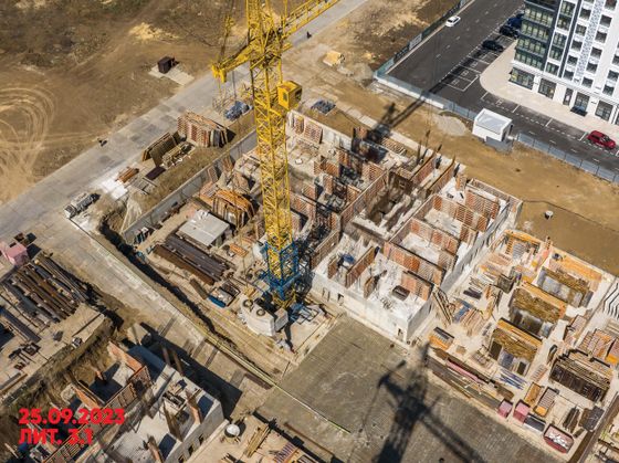 Кварталы 17/77, пр. Российский, 17, к. 2 — 3 кв. 2023 г.