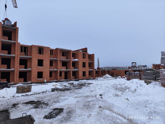 Дом по ул. 70-летия Октября, 4, ул. 70-летия Октября, 4 — 1 кв. 2024 г.