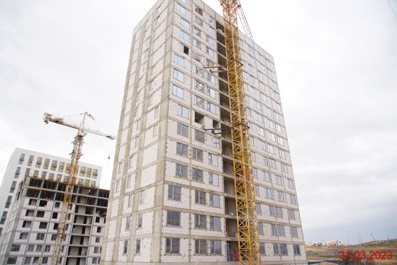 Квартал «Тюльпаны», пр. Александра Суворова, 105 — 1 кв. 2023 г.