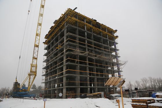 ЖК «Три башни», ул. Комарова, 47 — 4 кв. 2022 г.