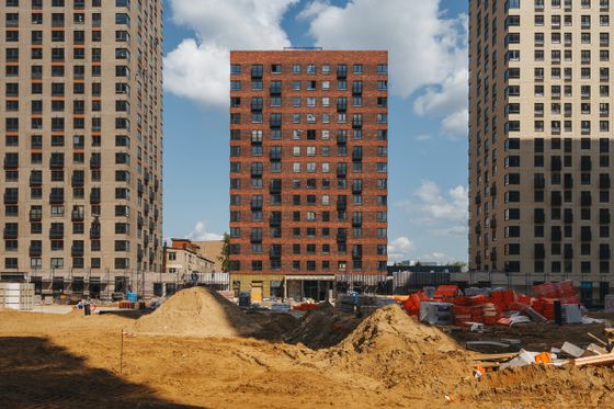 ЖК «Руставели 14», ул. Добролюбова, 8, к. 3 — 2 кв. 2024 г.