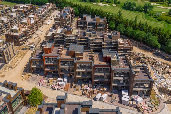 Коттеджный поселок «Futuro Park» (Футуро Парк), корпус 68 — 3 кв. 2022 г.