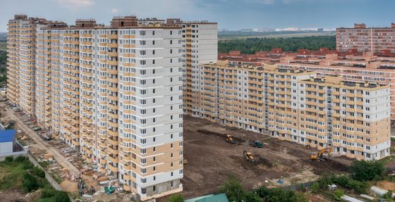 ЖК «Светлоград», ул. Красных Партизан, 1/4, к. 16 — 2 кв. 2022 г.