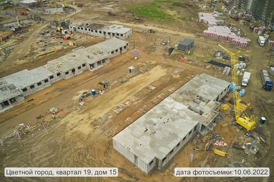 ЖК «Цветной город», Муринская дорога, 29 — 2 кв. 2022 г.