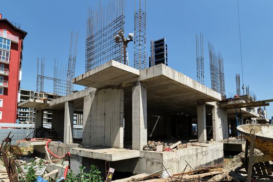 ЖК «Европа-Сити», ул. Карпатская, 1 — 2 кв. 2022 г.