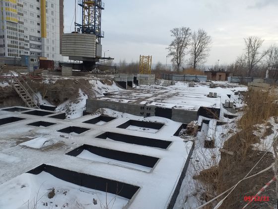ЖК «Иннокентьевский», ул. Партизана Железняка, 47 — 4 кв. 2021 г.