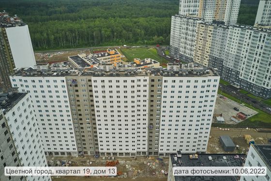 ЖК «Цветной город», Муринская дорога, 27, к. 2 — 2 кв. 2022 г.