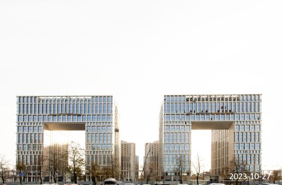 ЖК «Дефанс Бизнес», ул. Типанова, 22 — 4 кв. 2023 г.