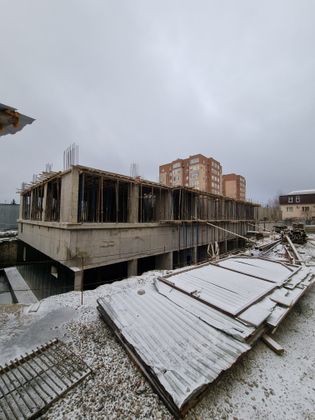 ЖК «Киринский», ул. Кирина, 32 — 4 кв. 2022 г.