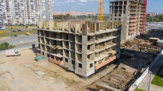 Микрорайон «Южане», ул. Даниила Смоляна, 71, к. 2 — 3 кв. 2022 г.