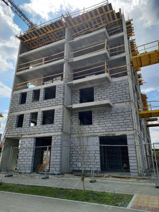 Кварталы Конструктивизма, ул. Академика Ландау, 55 — 3 кв. 2023 г.