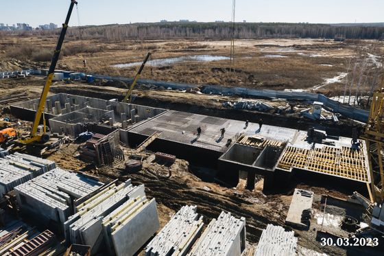 ЖК «НИКС СИТИ на Ун. Набережной», ул. Университетская Набережная, 113А — 1 кв. 2023 г.