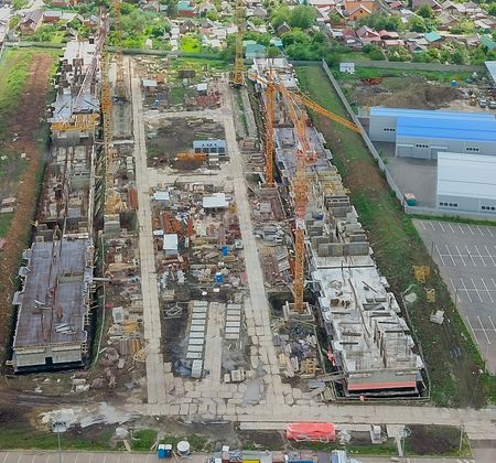 ЖК «Светлоград», ул. Красных Партизан, 1/4, к. 16 — 2 кв. 2021 г.