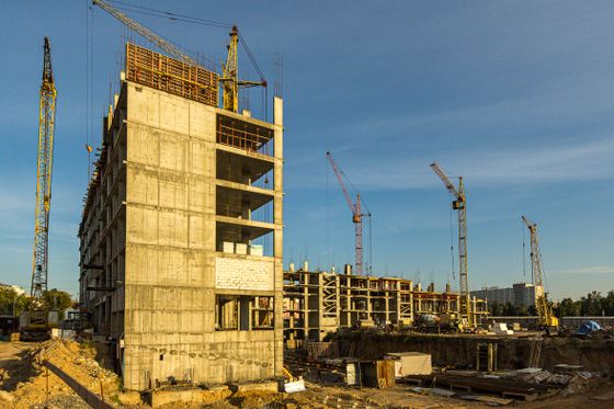 ЖК «Локомотив», пр. Строителей, 18, к. 1 — 3 кв. 2021 г.