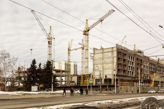 ЖК «Локомотив», пр. Строителей, 18, к. 1 — 1 кв. 2022 г.