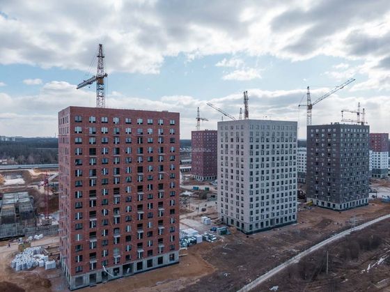 ЖК «Саларьево парк», ул. Красулинская, 21 — 1 кв. 2020 г.