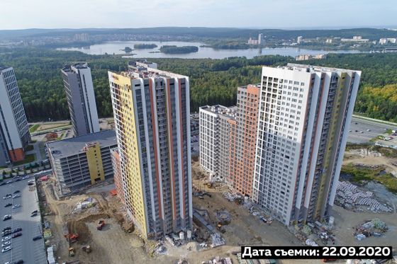 ЖК «Светлый», мкр. Светлый, 7 — 3 кв. 2020 г.