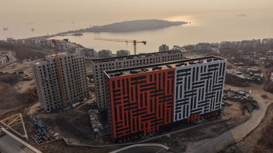 ЖК «GloraX Клубный» (Глоракс Клубный) — 4 кв. 2025 г.