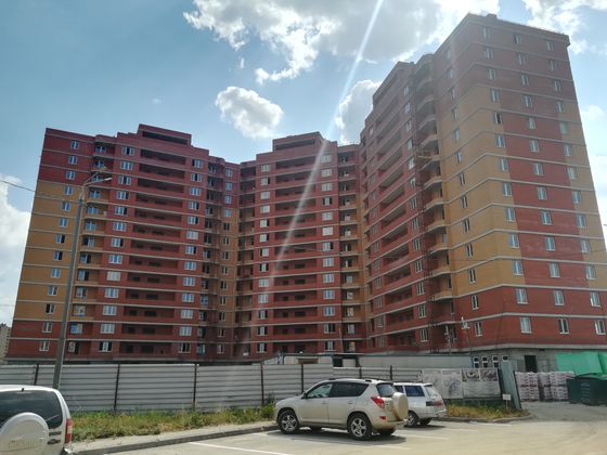 ЖК «1-ый Юго-Восточный микрорайон», ул. Новомосковская, 4 — 3 кв. 2021 г.