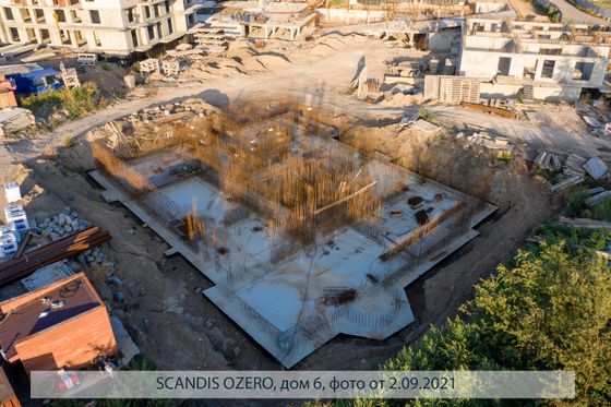 Микрорайон «SCANDIS OZERO» (Скандис Озеро), ул. Авиаторов, 34 — 3 кв. 2021 г.