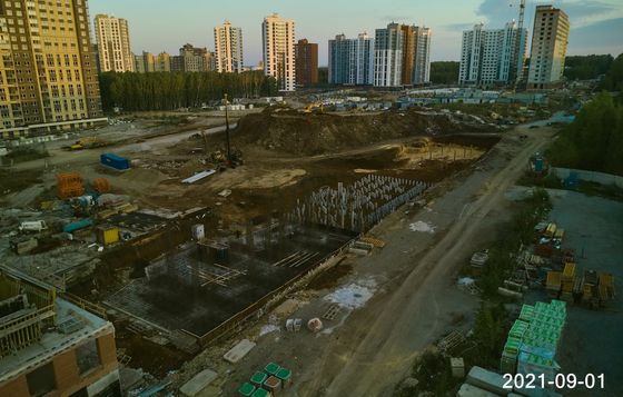 ЖК «Ньютон», пр. Комсомольский, 143 — 3 кв. 2021 г.