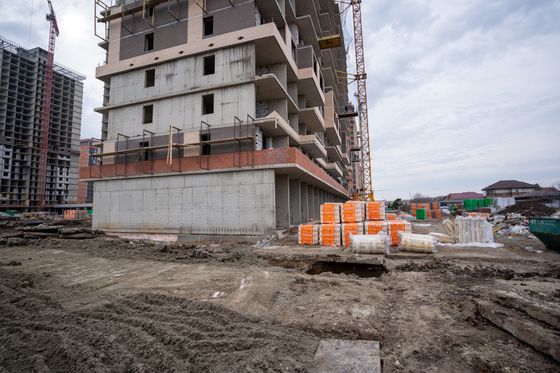 Микрорайон «Родные просторы», ул. Природная, 10Б, к. 21 — 1 кв. 2023 г.