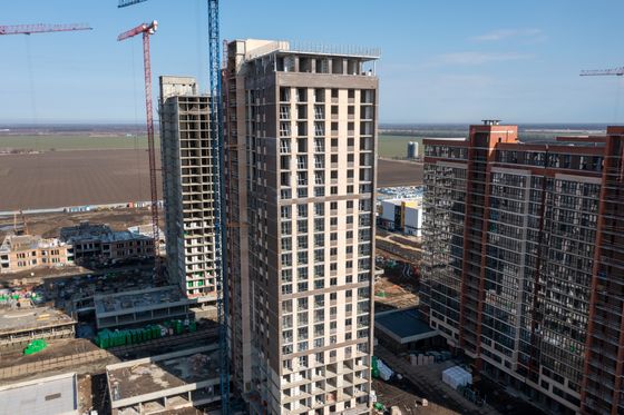 Микрорайон «Родные просторы», ул. Природная, 10Б, к. 4 — 1 кв. 2023 г.