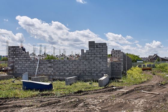 Микрорайон «Немецкая Деревня», ул. Баха, 8 — 2 кв. 2019 г.