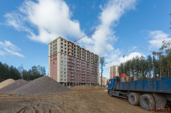 Жилой район «Юнтолово», Юнтоловский пр., 42, к. 2 — 3 кв. 2019 г.