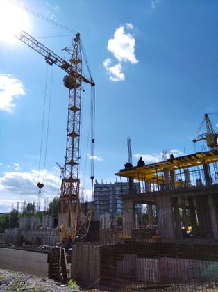 ЖК «Комарово», ул. Комарова, 7Б — 2 кв. 2020 г.