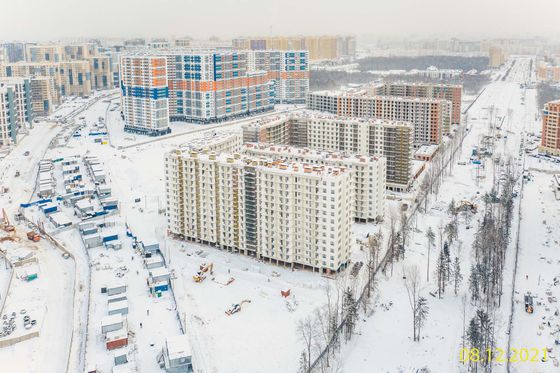 ЖК «Полис Приморский», пр. Авиаконструкторов, 61 — 4 кв. 2021 г.