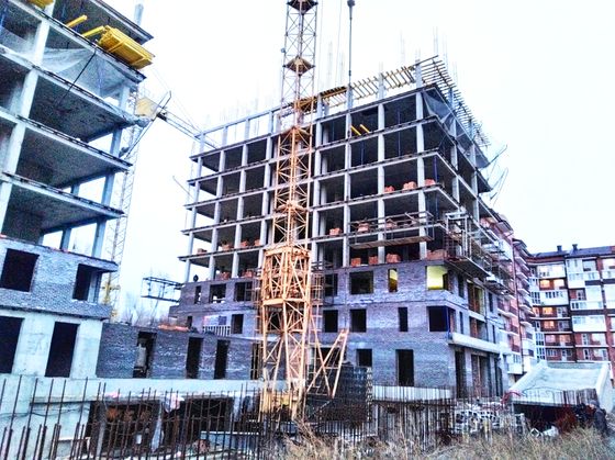 ЖК «Комарово», ул. Комарова, 7Б — 4 кв. 2020 г.