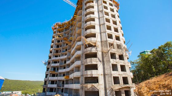 ЖК «Изумрудный», ул. Майора Филипова, 10, к. 2 — 3 кв. 2021 г.