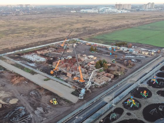 Микрорайон «Красная площадь», им. Мурата Ахеджака ул., 12, к. 10 — 4 кв. 2021 г.
