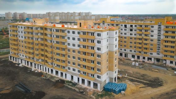 ЖК «Светлоград», ул. Красных Партизан, 1/4, к. 22 — 2 кв. 2021 г.