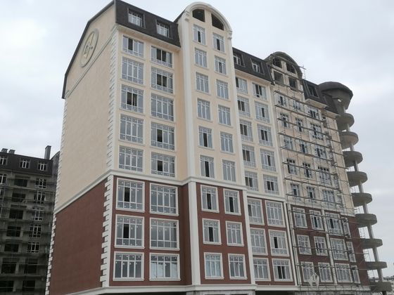 ЖК «Премьера», ул. Тлостанова, 28Б — 3 кв. 2021 г.
