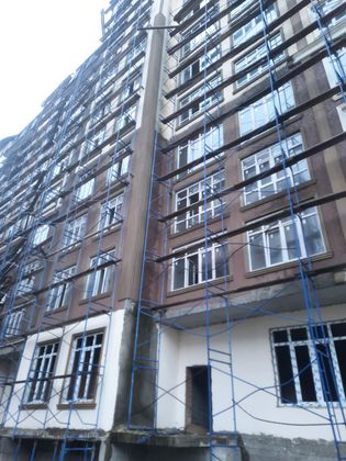 ЖК «Премьера», ул. Тлостанова, 28Б — 3 кв. 2023 г.