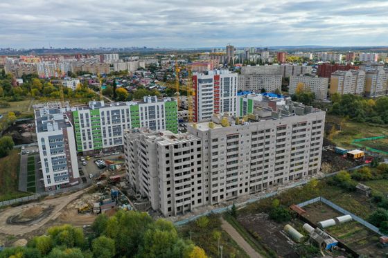 ЖК «Белые росы», ул. Генерала Ишбулатова, 8 — 3 кв. 2021 г.