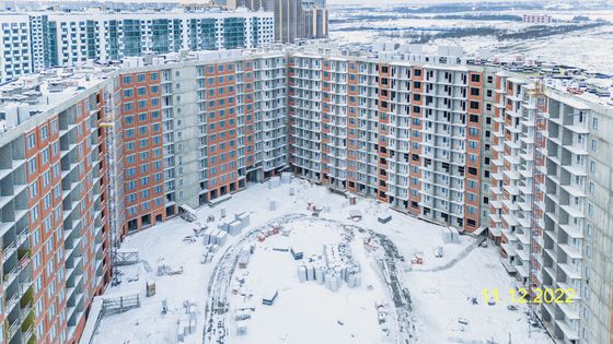 ЖК «Полис ЛАВрики», пр. Ручьёвский, 20 — 4 кв. 2022 г.