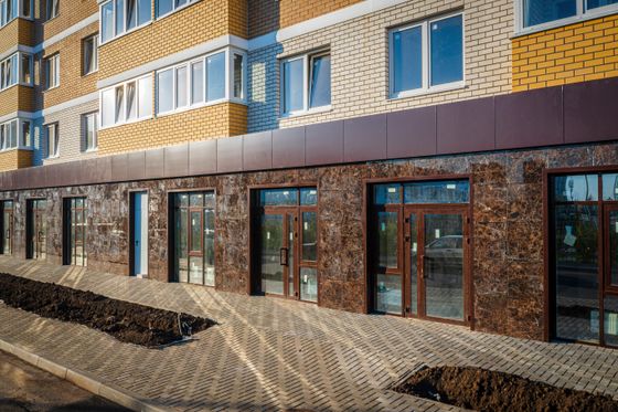 ЖК «Светлоград», ул. Красных Партизан, 1/4, к. 15 — 4 кв. 2022 г.