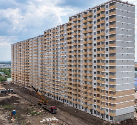 ЖК «Светлоград», ул. Красных Партизан, 1/4, к. 15 — 2 кв. 2022 г.