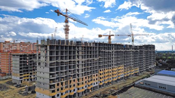ЖК «Светлоград», ул. Красных Партизан, 1/4, к. 15 — 3 кв. 2021 г.