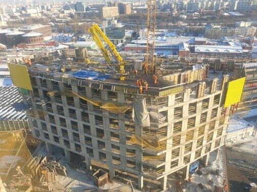 Дом «Chkalov» (Чкалов), пл. Курского Вокзала, 1 — 4 кв. 2021 г.