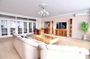 Аренда 3-комнатной квартиры 180 м², 4/15 этаж