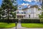Продажа дома, 1 250 м², с участком 51 сотка