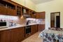 Продажа дома, 273 м², с участком 2 сотки