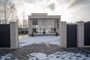 Продажа дома, 250 м², с участком 8 соток