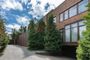 Продажа дома, 320 м², с участком 3 сотки