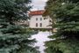 Продажа дома, 700 м², с участком 20,8 сотки
