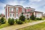 Продажа дома, 1 200 м², с участком 37 соток